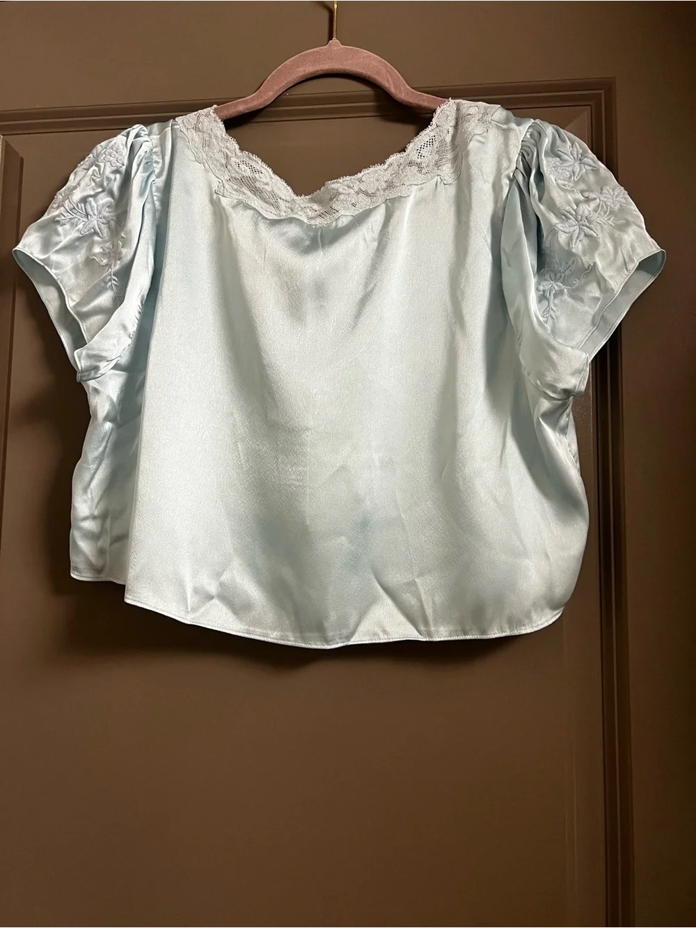 Loveshackfancy Lisanne Crop Top
In Blue Medium NWT - Picture 3 of 5